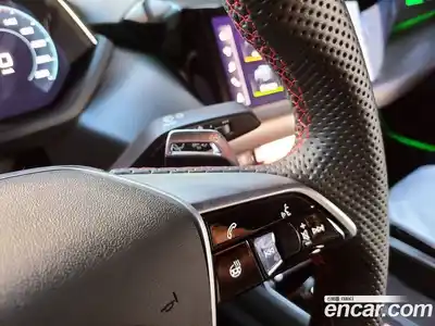 Audi RS e-tron GT 2023 0.1 Автомат в Москве № 230240, миниатюра 8