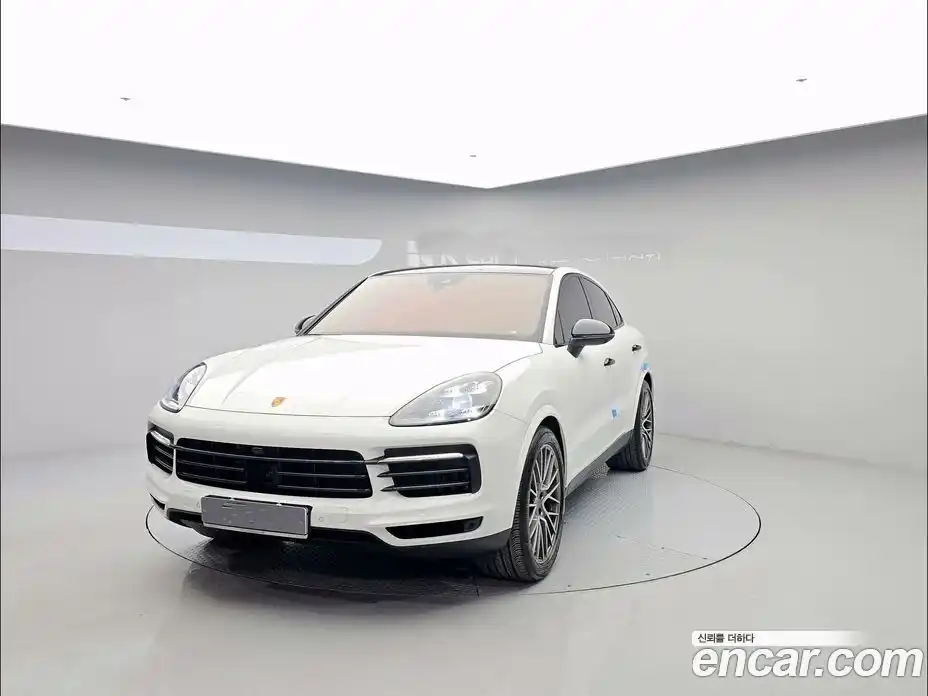 Porsche Cayenne 2023 3.0 Автомат в Москве № 231089, фото 1