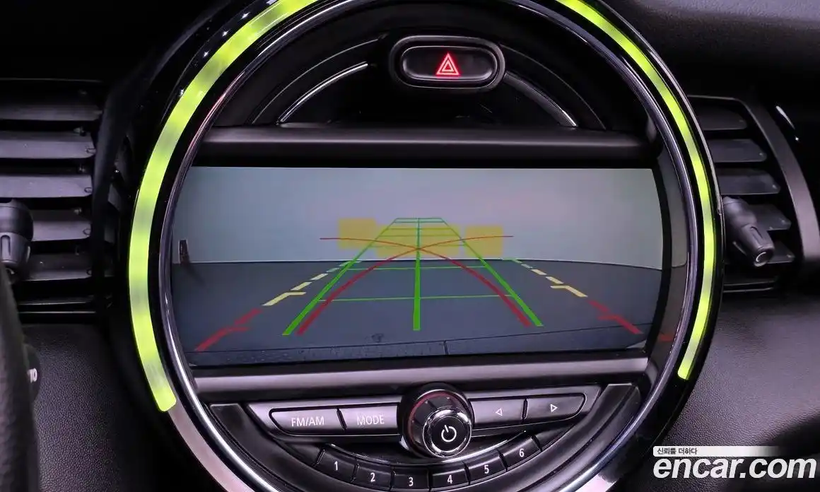 Mini Cooper 2014 1.5 Автомат в Москве № 231486, фото 20