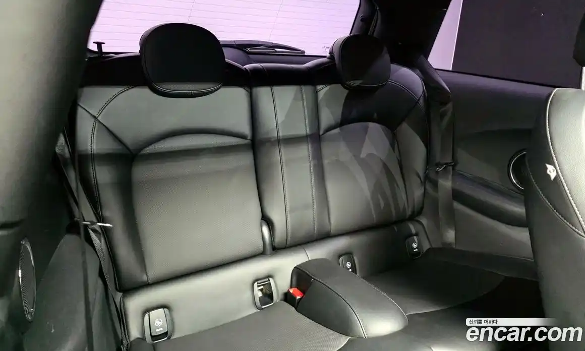 Mini Cooper 2014 1.5 Автомат в Москве № 231486, фото 10