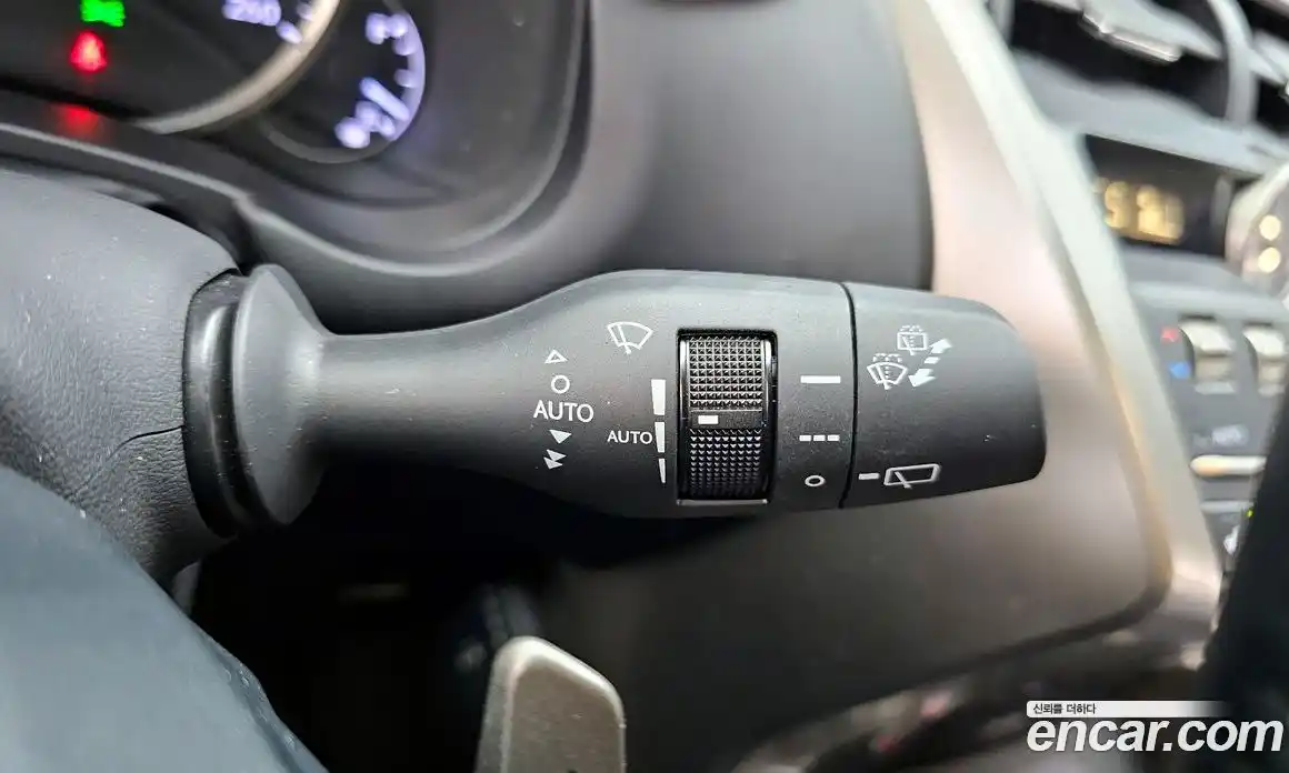 Lexus NX 2019 2.5 Автомат в Москве № 232028, фото 17