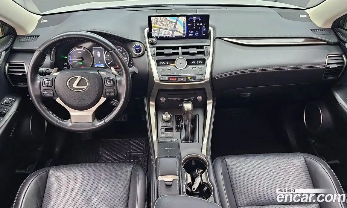 Lexus NX 2019 2.5 Автомат в Москве № 232028, фото 9