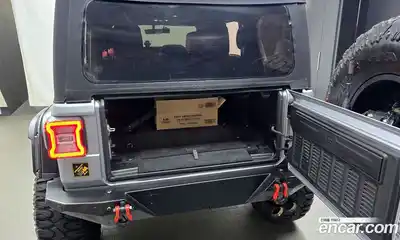 Jeep Wrangler 2019 2.0 Автомат в Москве № 232519, миниатюра 5