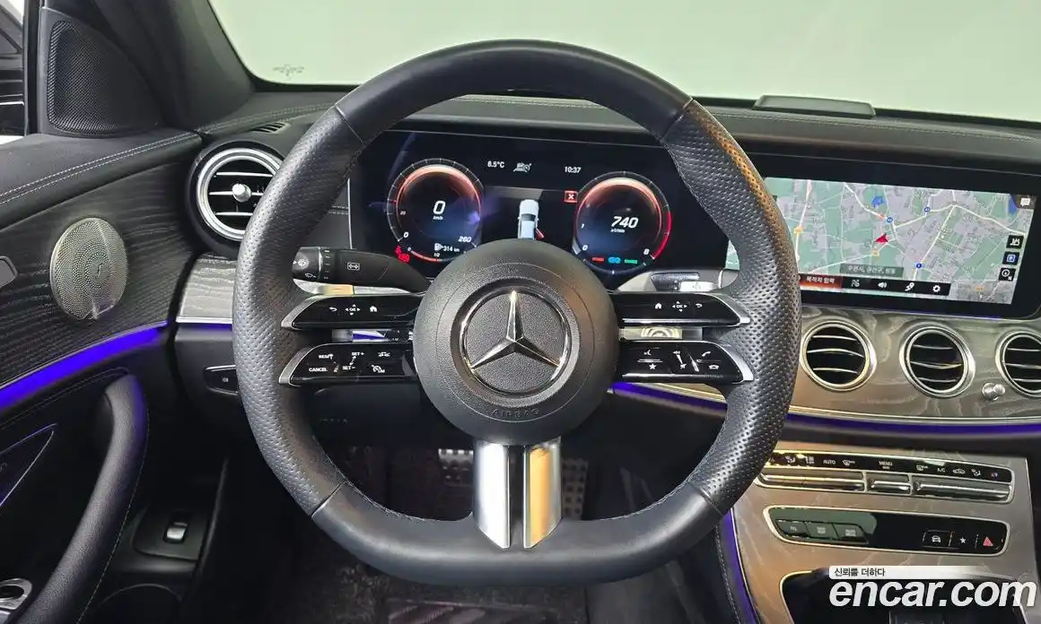 Mercedes-Benz E-Class 2023 2.0 Автомат в Москве № 239392, фото 13