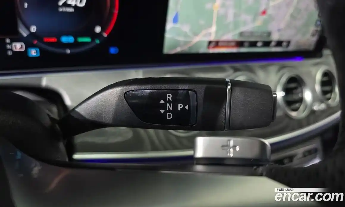 Mercedes-Benz E-Class 2023 2.0 Автомат в Москве № 239392, фото 9