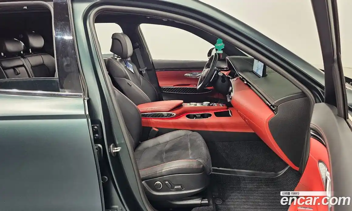 Genesis GV70 2021 3.5 Автомат в Москве № 24358, фото 20