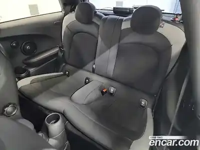 Mini Cooper 2024 2.0 Автомат в Москве № 253176, миниатюра 12