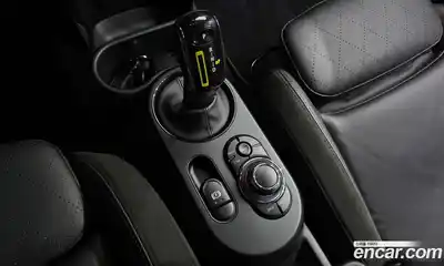 Mini Cooper 2022 Автомат в Москве № 253290, миниатюра 6