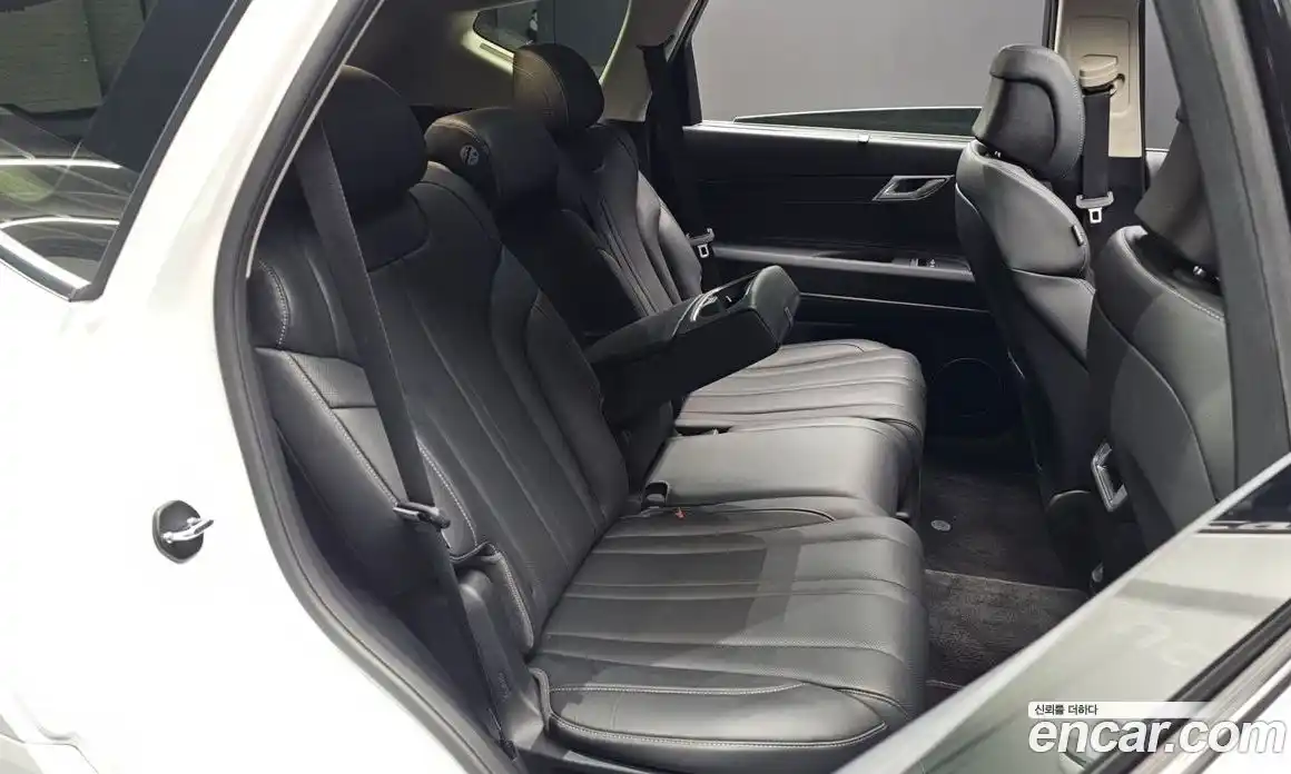 Genesis GV80 2024 2.5 Автомат в Москве № 258725, фото 2