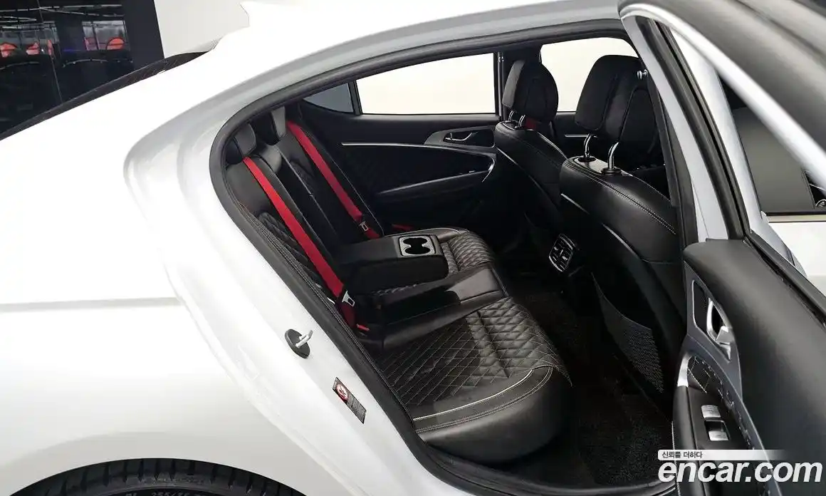 Genesis G70 2019 3.3 Автомат в Москве № 27688, фото 12