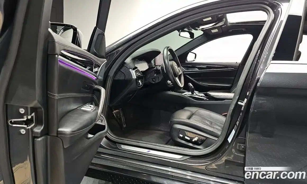 BMW 5-Series 2019 2.0 Автомат в Москве № 283333, фото 2