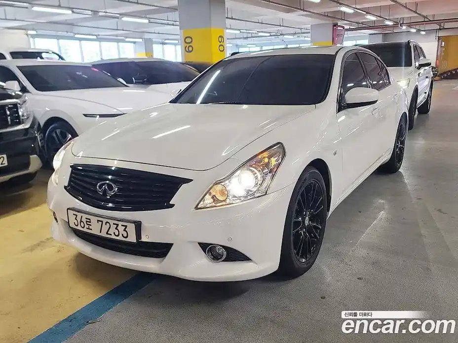 Infiniti G 2013 2.5 Автомат в Москве № 305573, фото 1