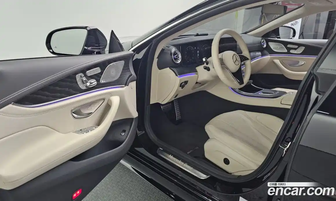 Mercedes-Benz CLS-Class 2023 2.0 Автомат в Москве № 307656, фото 5