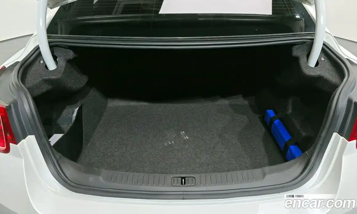 Chevrolet Malibu 2015 2.0 Автомат в Москве № 315058, фото 20