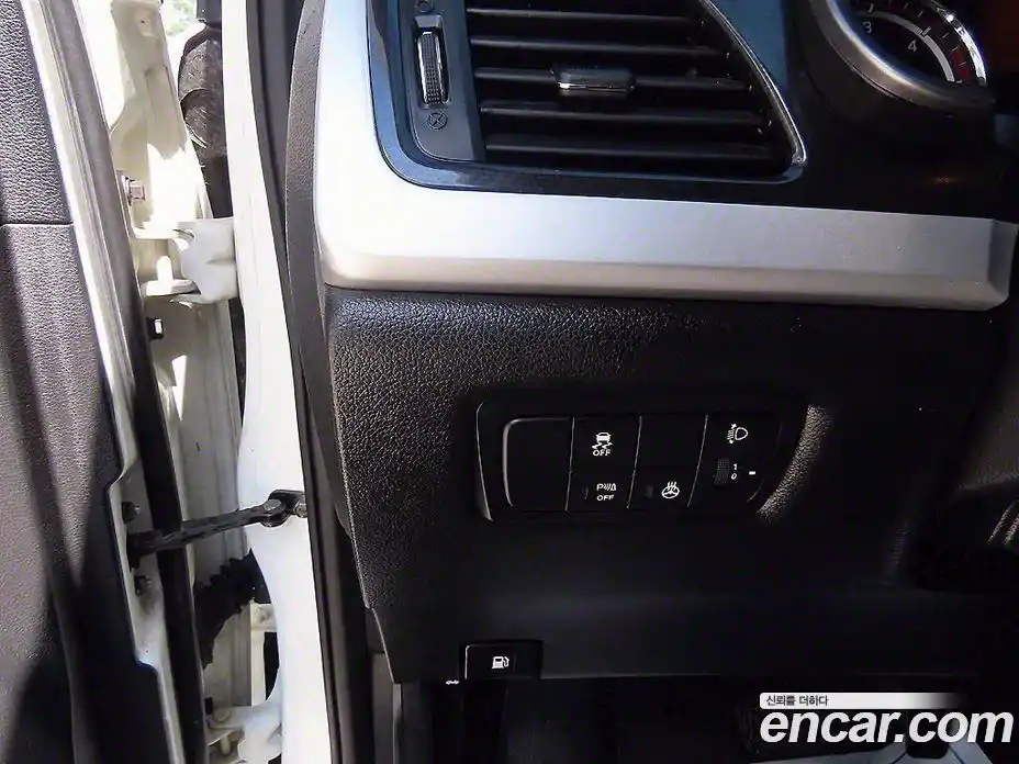 SsangYong Korando 2019 2.2 Автомат в Москве № 32962, фото 13