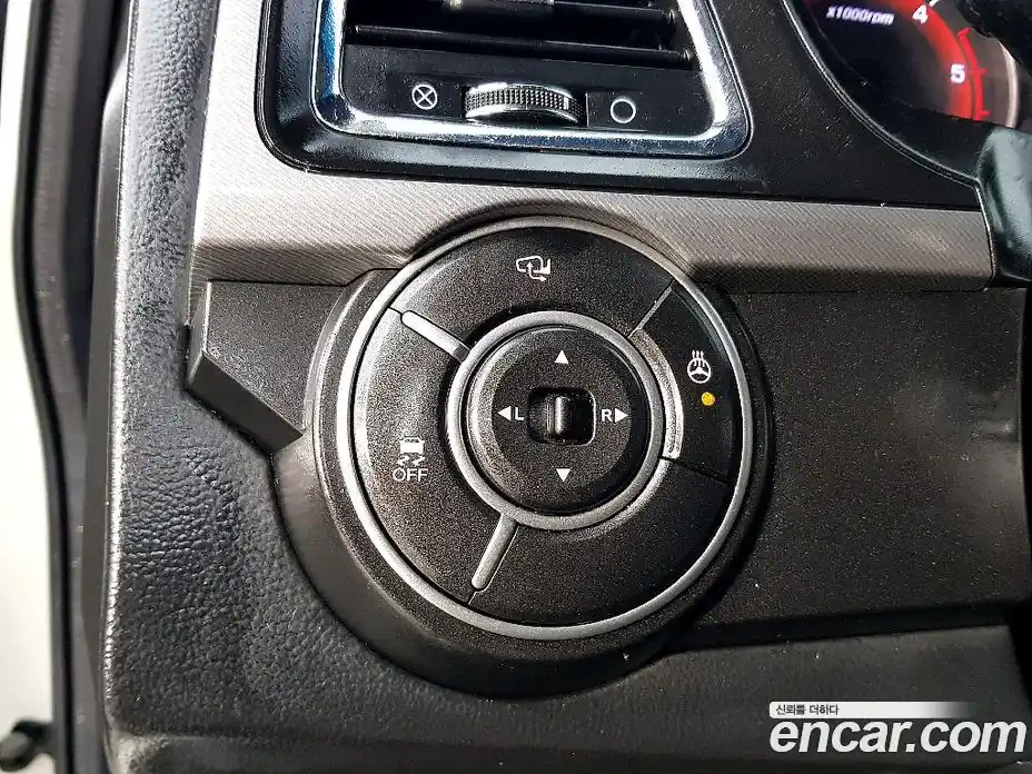 SsangYong Korando 2018 2.2 Автомат в Москве № 342145, фото 12