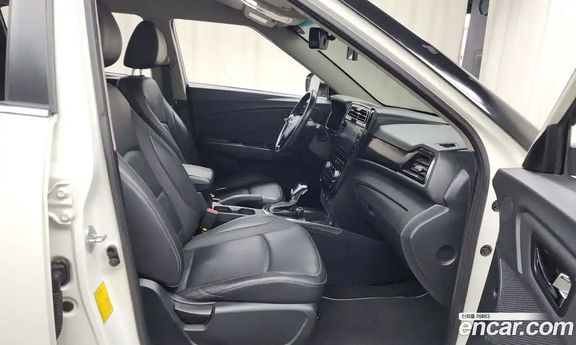 SsangYong TIBOLI 2020 1.5 Автомат в Москве № 34575, фото 10