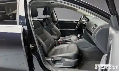 Volkswagen Jetta 2015 2.0 Автомат в Москве № 358903, миниатюра 10