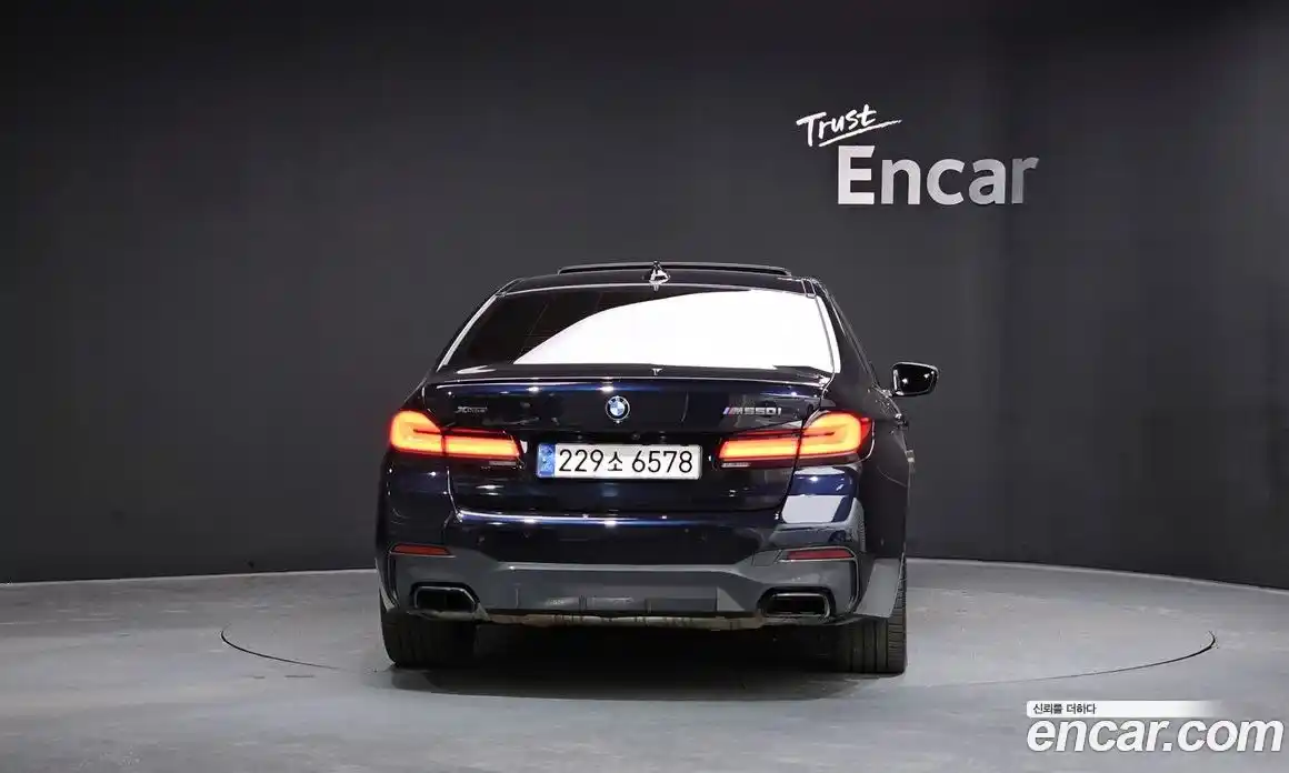 BMW 5-Series 2021 4.4 Автомат в Москве № 363872, фото 4