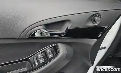 Chevrolet Orlando 2016 1.6 Автомат в Москве № 36840, миниатюра 11