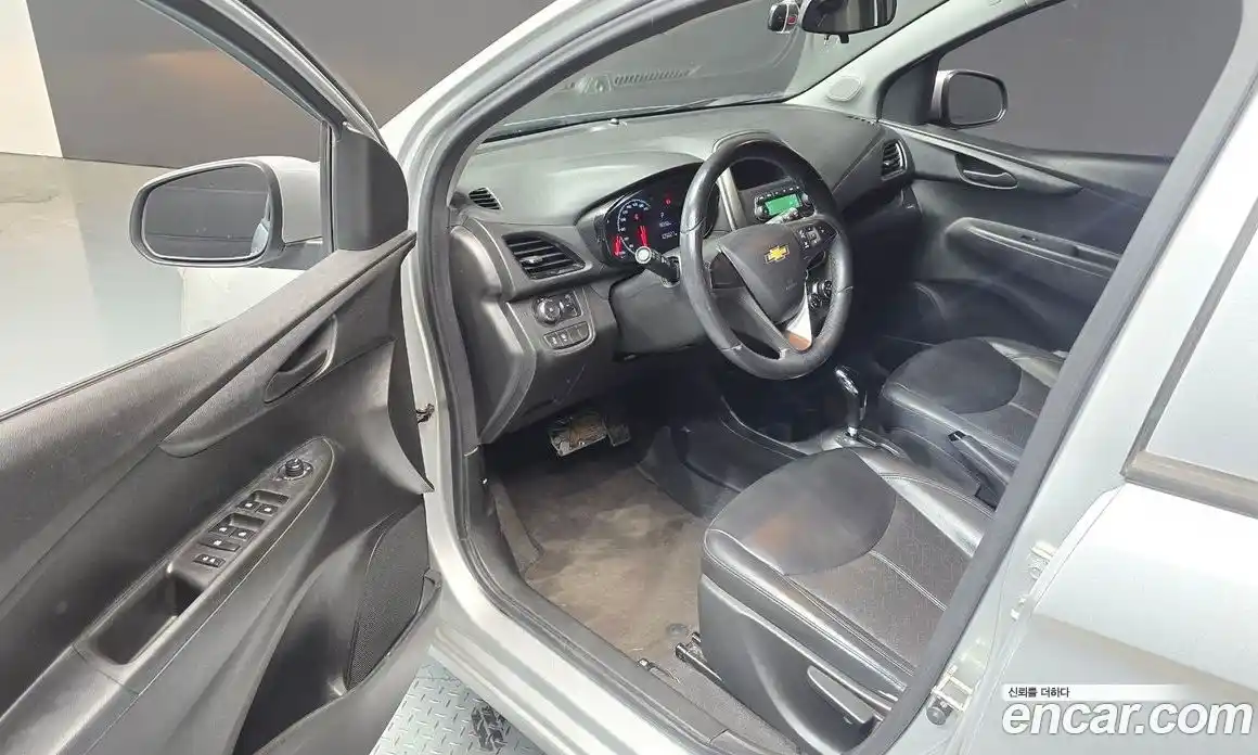 Chevrolet Spark 2016 1.0 Автомат в Москве № 37868, фото 16