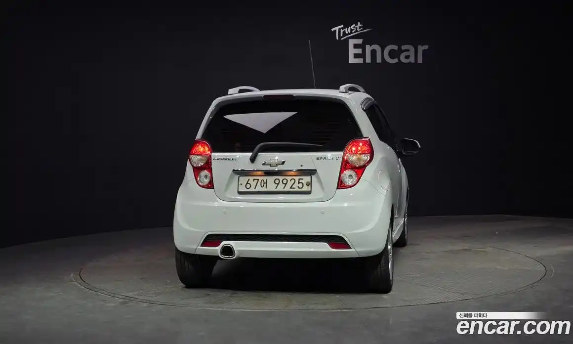 Chevrolet Spark 2014 1.0 Автомат в Москве № 37994, фото 13