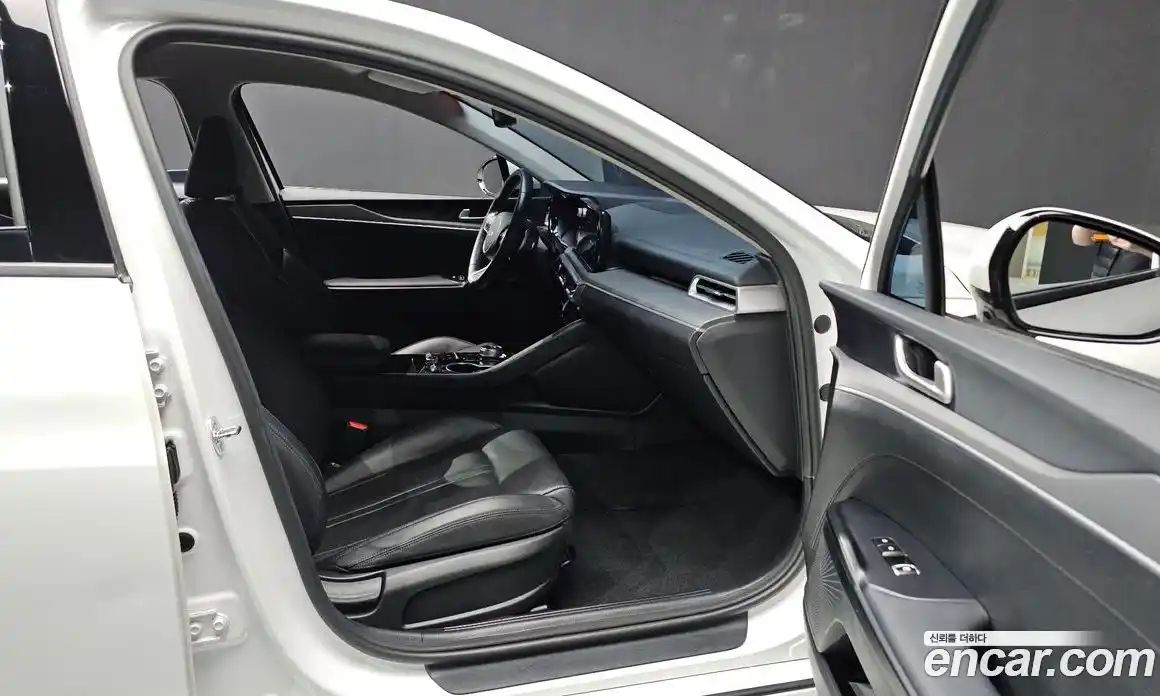 Kia K5 2023 2.0 Автомат в Москве № 385292, фото 18