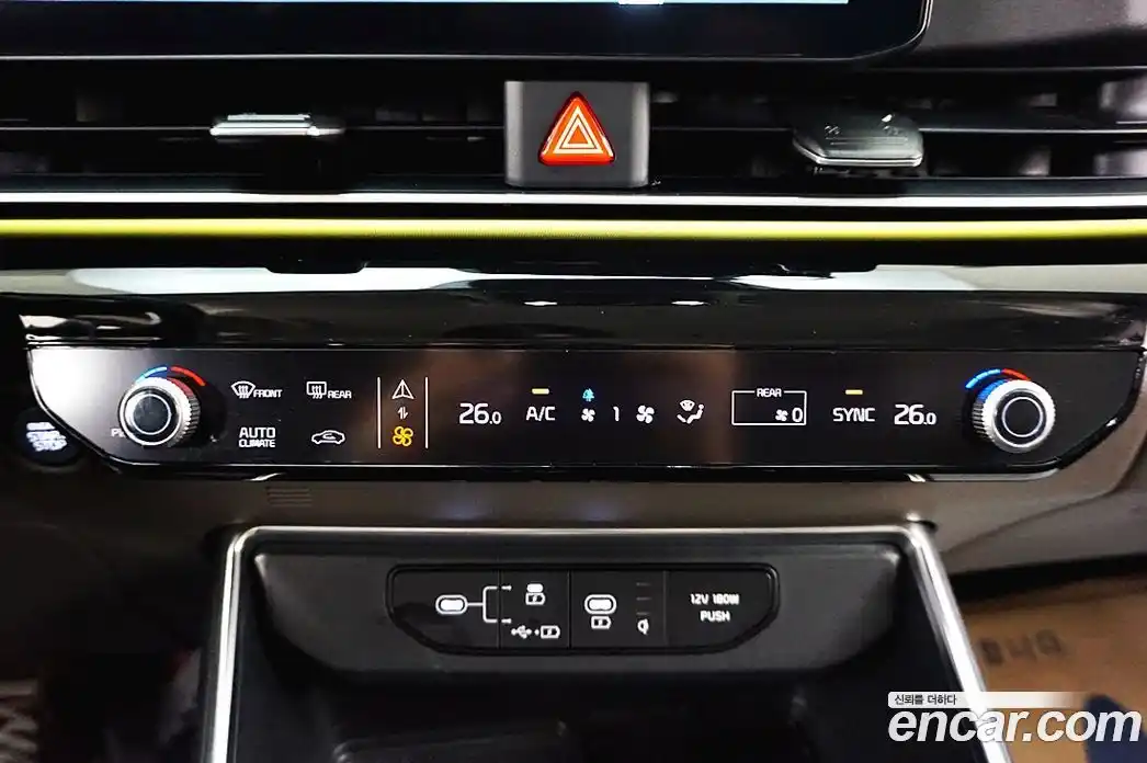 Kia Canival 2024 2.2 Автомат в Москве № 385496, фото 12