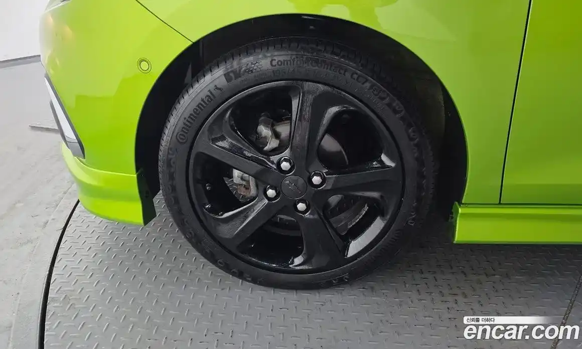 Chevrolet Spark 2016 1.0 Механическая в Москве № 38986, фото 15