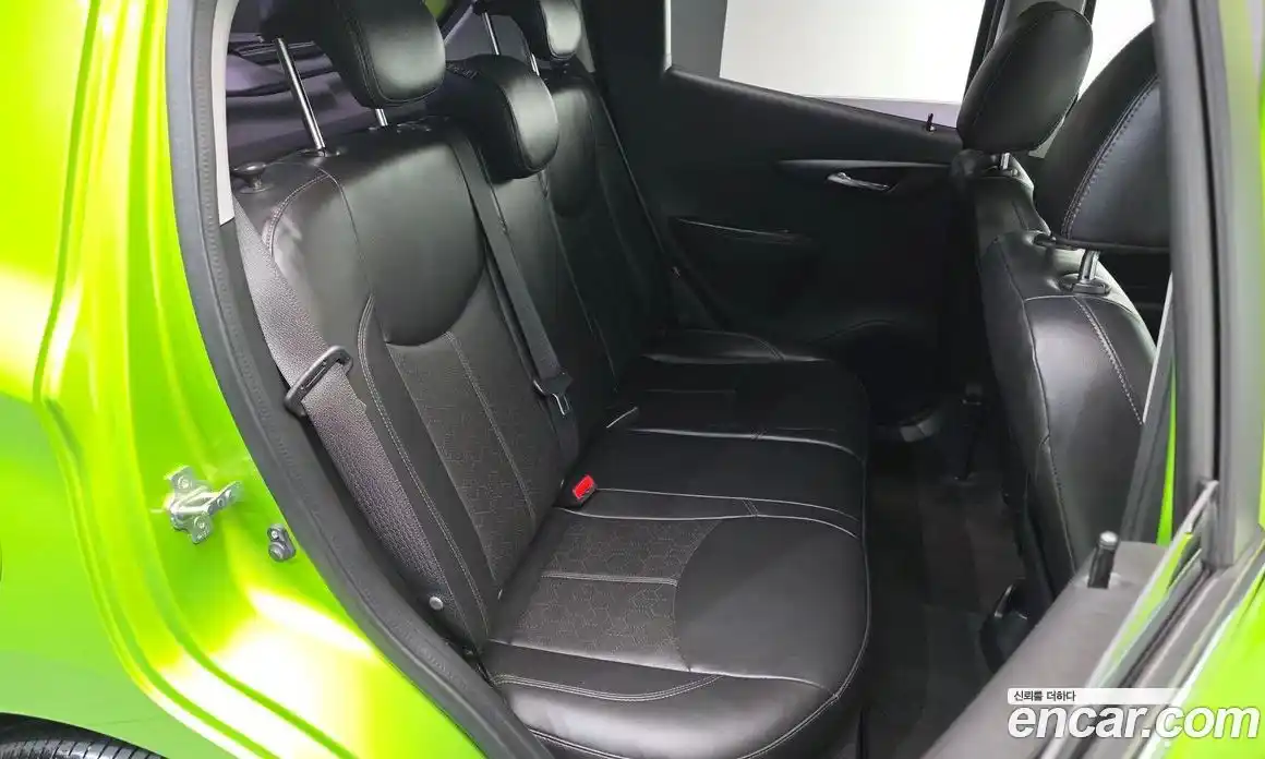 Chevrolet Spark 2016 1.0 Механическая в Москве № 38986, фото 7