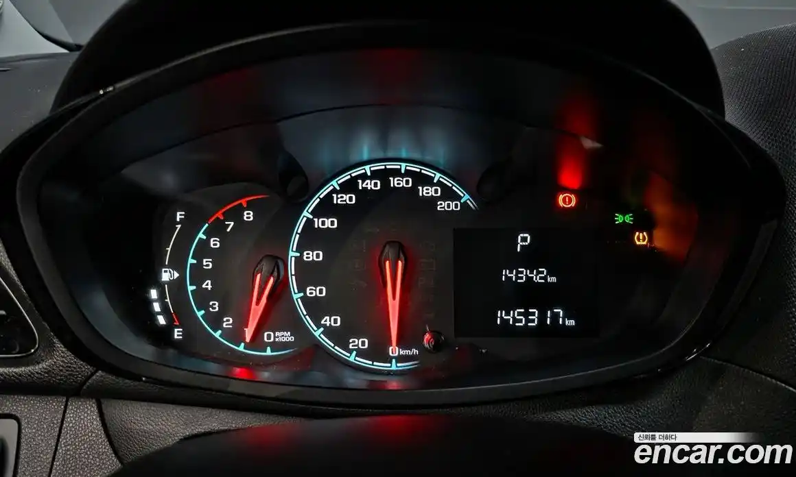 Chevrolet Spark 2016 1.0 Автомат в Москве № 396150, фото 8