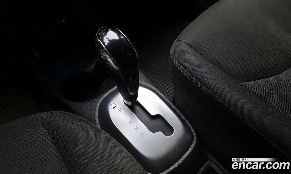 Chevrolet Spark 2016 1.0 Автомат в Москве № 396150, фото 9