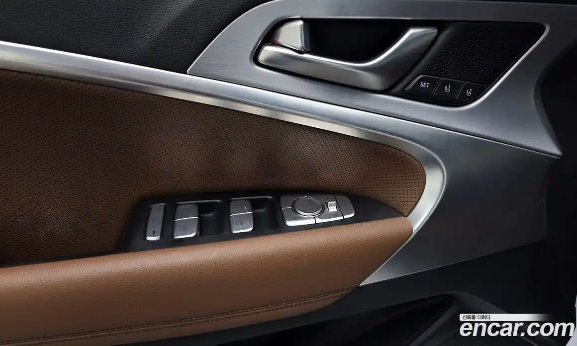 Genesis G70 2019 2.0 Автомат в Москве № 405197, фото 17