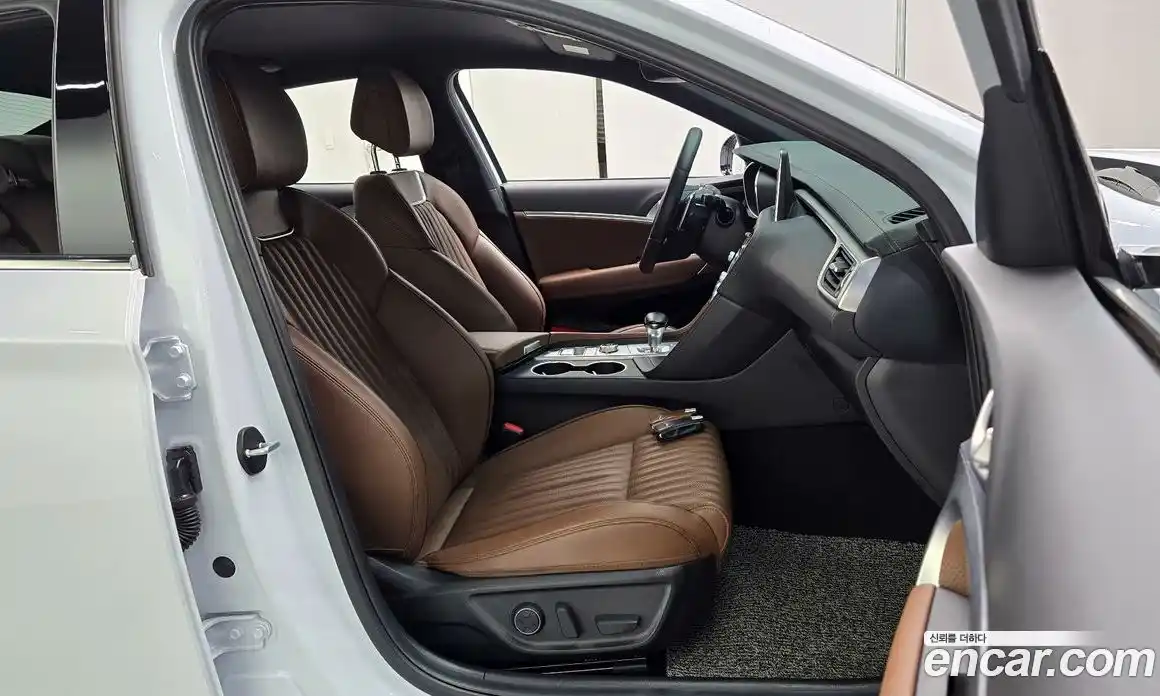 Genesis G70 2019 2.0 Автомат в Москве № 405197, фото 10