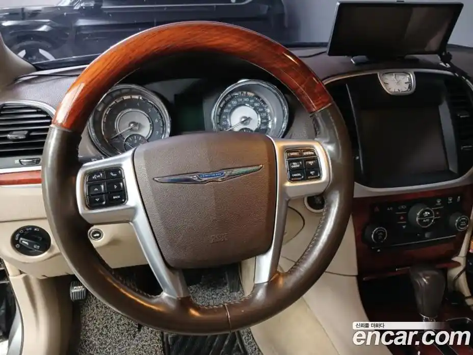 Chrysler 300C 2011 3.6 Автомат в Москве № 407571, фото 11