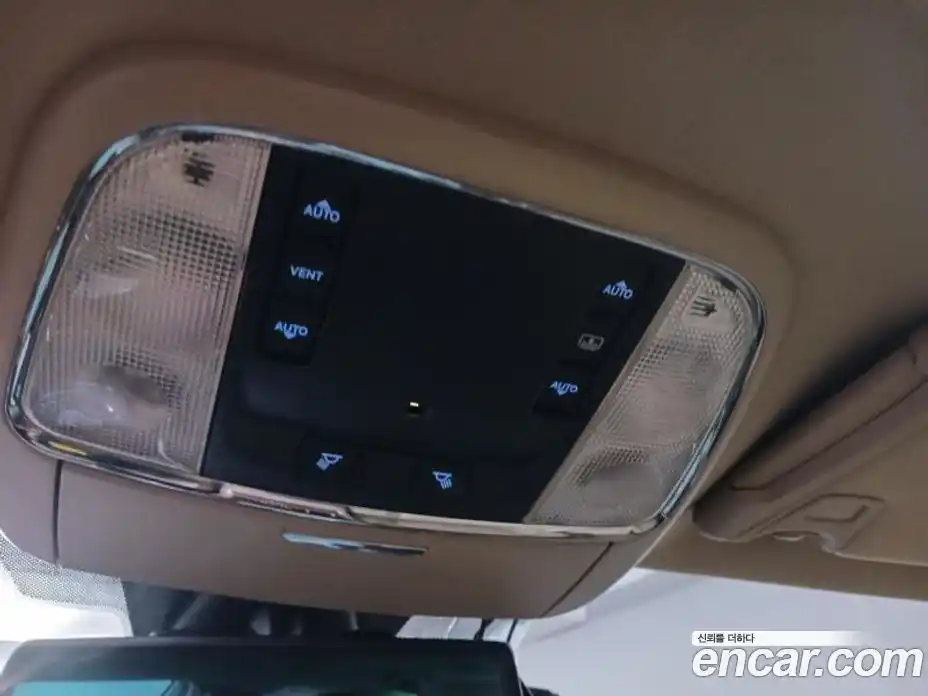 Chrysler 300C 2011 3.6 Автомат в Москве № 407571, фото 16