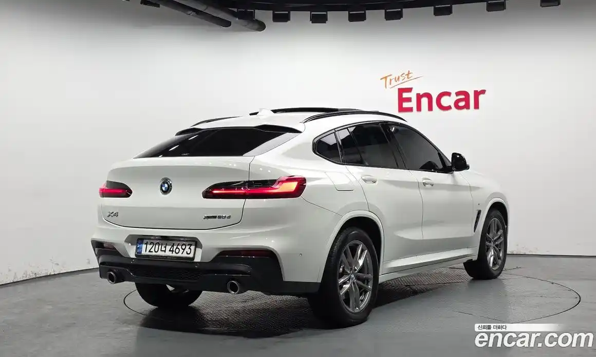 BMW X4 2021 2.0 Автомат в Москве № 408240, фото 2