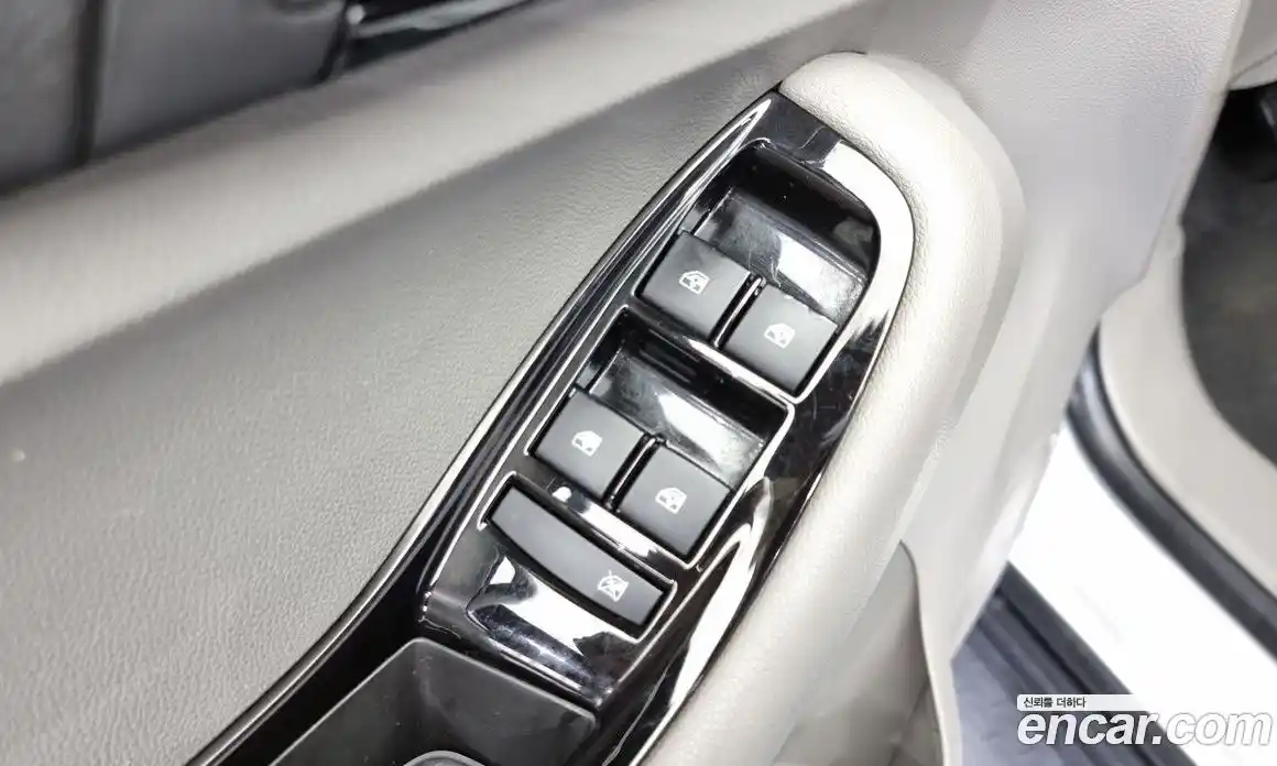 Chevrolet Orlando 2015 2.0 Автомат в Москве № 41105, фото 18