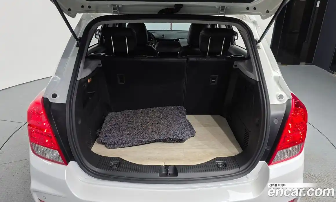 Chevrolet Trax 2017 1.4 Автомат в Москве № 41241, фото 16