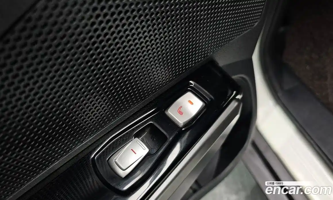 SsangYong TIBOLI 2019 1.6 Автомат в Москве № 454349, фото 19