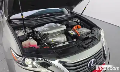 Lexus ES 2018 2.5 Автомат в Москве № 465329, миниатюра 6