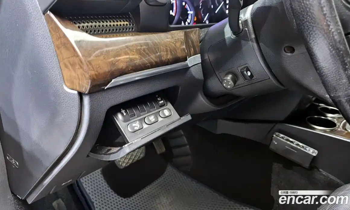 SsangYong Chairman 2014 3.2 Автомат в Москве № 491311, фото 16