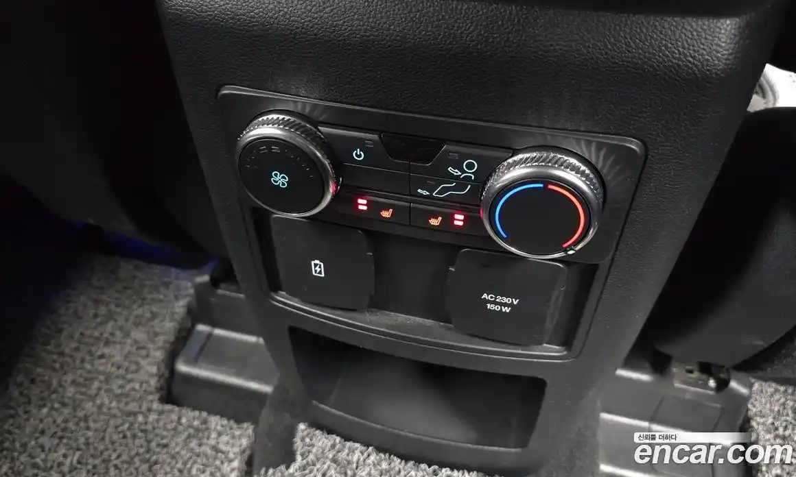 Ford Explorer 2020 2.3 Автомат в Москве № 497318, фото 19