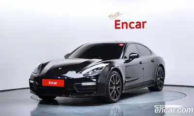 Porsche Panamera, 2020