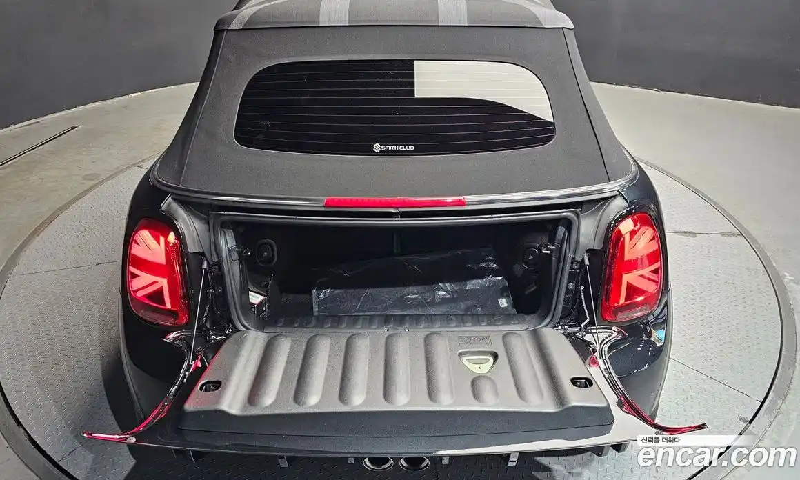 Mini Cooper Convertible 2023 2.0 Автомат в Москве № 499056, фото 20