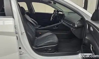 Hyundai Avante 2024 1.6 Автомат в Москве № 515480, миниатюра 11