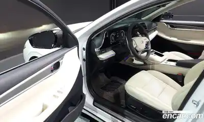 Hyundai Grandeur 2022 3.3 Автомат в Москве № 519060, миниатюра 11