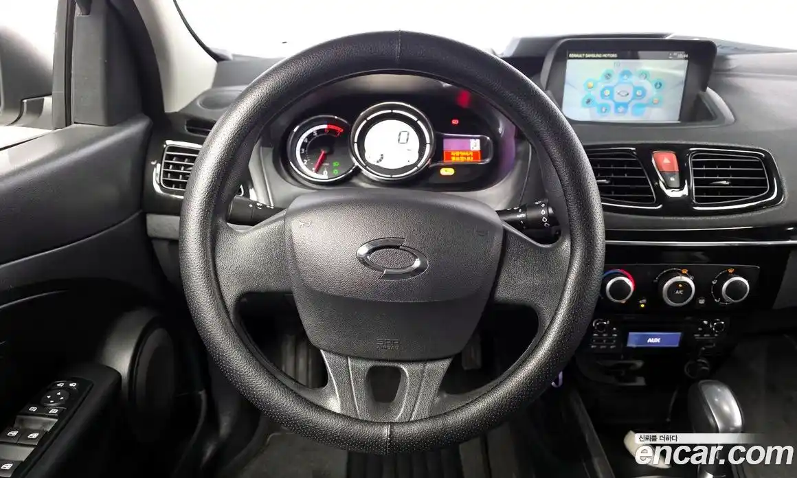 Renault SM3 2016 1.6 Автомат в Москве № 520393, фото 13