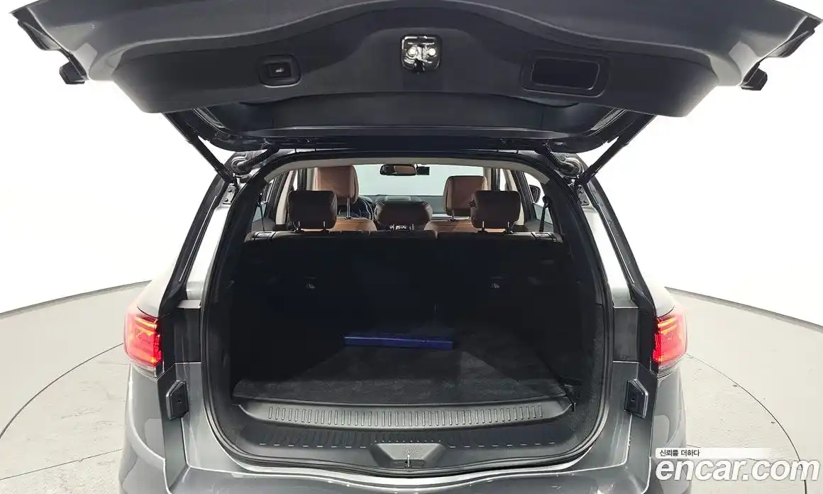 Renault QM6 2023 2.0 Автомат в Москве № 520551, фото 19