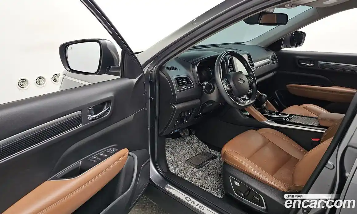 Renault QM6 2023 2.0 Автомат в Москве № 520551, фото 9